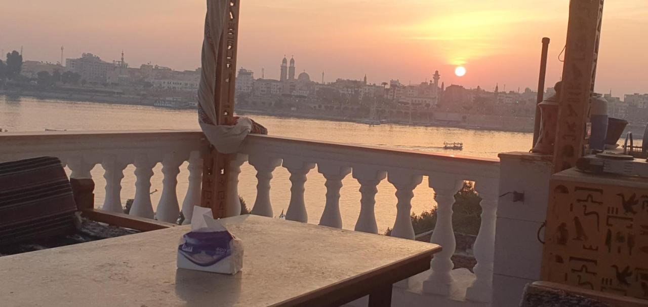 Nile Sunrise Flats Leilighet Luxor Eksteriør bilde